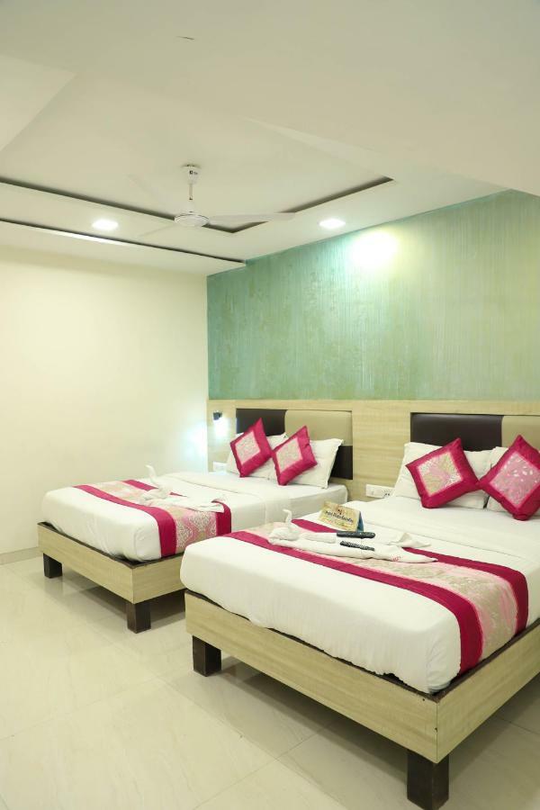 Hotel Plaza Executive - Near Bkc Βομβάη Εξωτερικό φωτογραφία