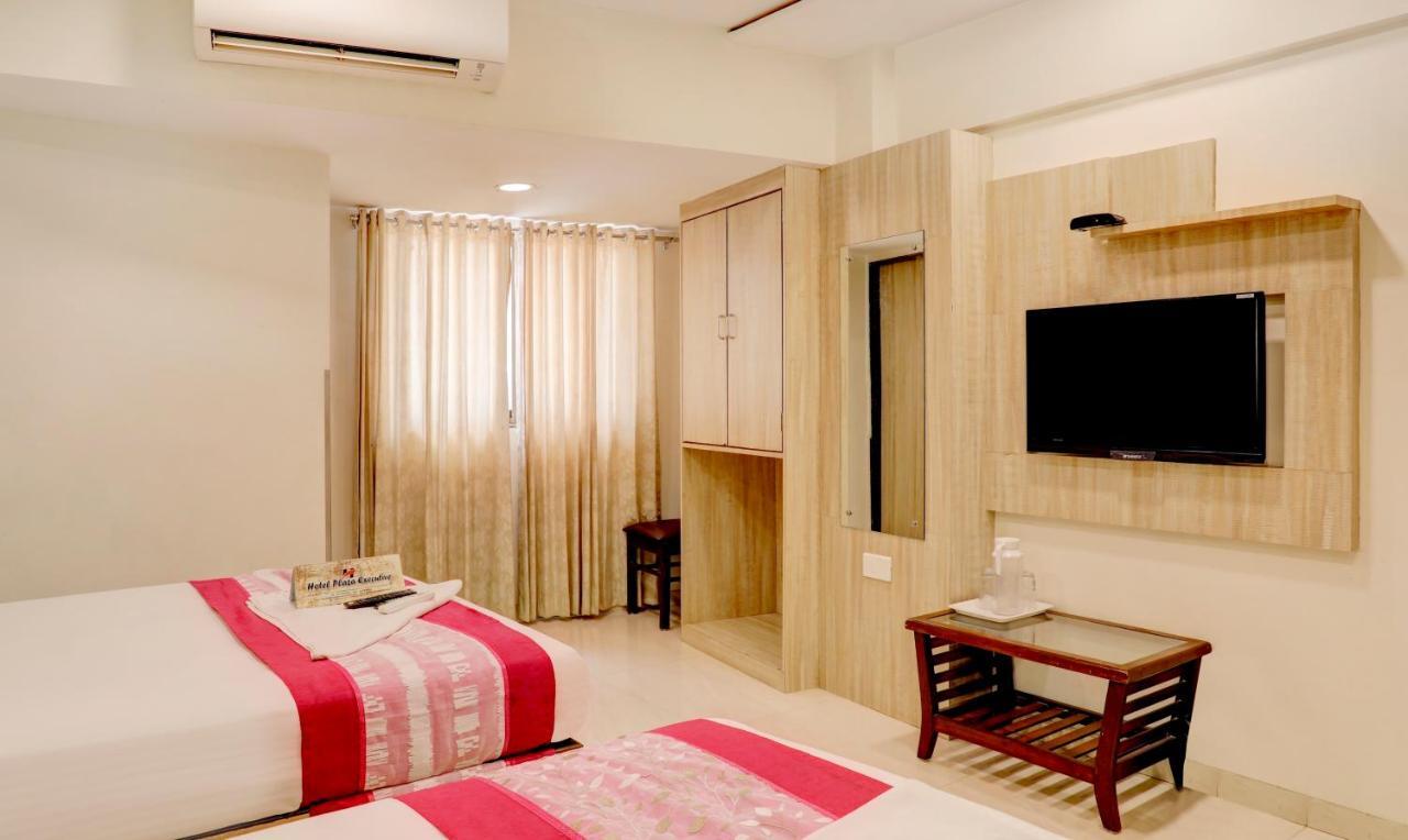 Hotel Plaza Executive - Near Bkc Βομβάη Εξωτερικό φωτογραφία